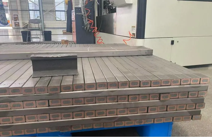 titanium clad copper,titanium clad copper busbar,titanium copper clad bar,titanium clad conductive bar,copper electrowinning,copper electrorefining,copper smelting,titanium clad copper manufacturer,Ti Cu composite bar