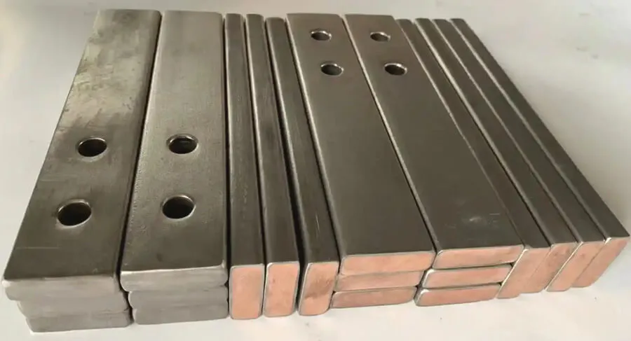 titanium clad copper busbar,titanium copper busbar,titanium clad copper,titanium clad copper bar,titanium clad copper busbar manufacturer,titanium copper composite busbar,titanium clad copper for electrolysis,titanium clad copper for electropl